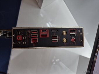Základní deska AM4+ X570 GAMING EDGE WI-FI - 6