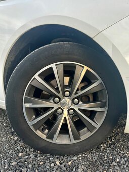 Peugeot 308 SW ALLURE 2017 1.6 HDI - 6