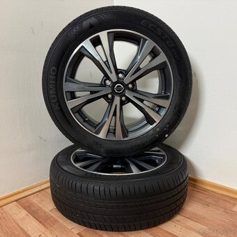 NISSAN QASHQAI 5x114,3 R18 ET40+LETNÍ 215/55R18 8mm - 6