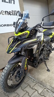 Benelli TRK 702 X - 6