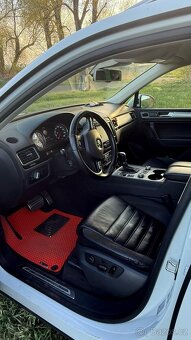 VW Touareg 3.0 V6 - 6