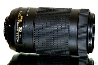 Nikon AF-P DX 70-300mm G VR + UV filtr TOP STAV - 6