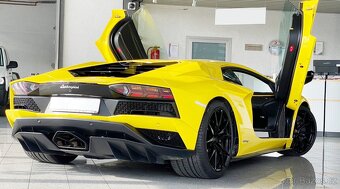 Lamborghini Aventador LP 740-4 - 6
