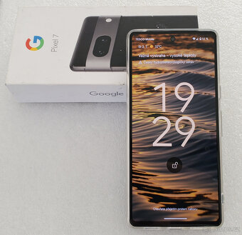Google Pixel 7 (Android 16 + příslušenství) - 6