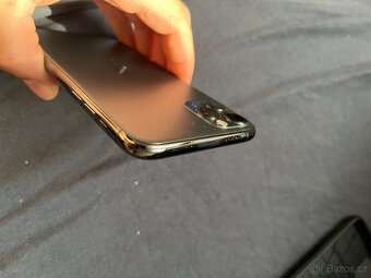 iPhone 11 Pro Max 64GB - 6