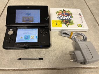 Nintendo 3DS + dokovací stanice + originál nabíječka + hra S - 6