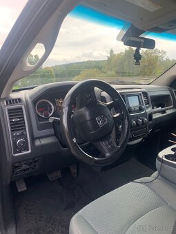 Dodge Ram 5.7 HEMI - 6