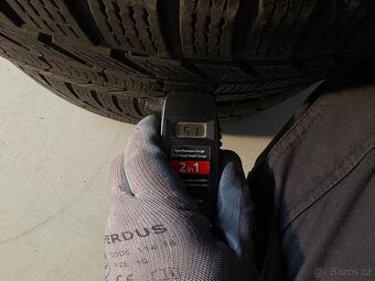 Zimní pneu Continental 215/55R17 - 6