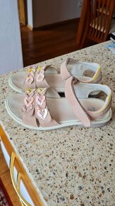 sandálky Baťa vel.33 - 6
