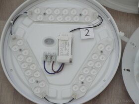 Stropní, stěnové svítidlo velké, přisazené, ploché, světlo - 6