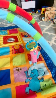 Hrací deka Taf Toys s polštářkem - 6