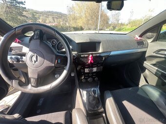 Opel Astra H OPC 2.0 T, 177kw - 6