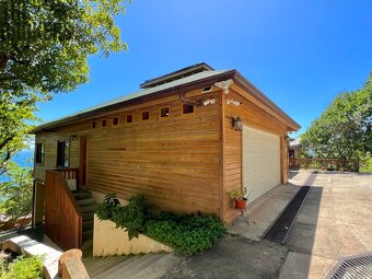 New Latitude, Calabash Bight - 6