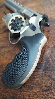 Flobert revolver ATAK ARMS /6"/ nikl mat cal. 6mm - 6