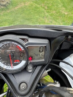Suzuki GSX-R 600 - 6