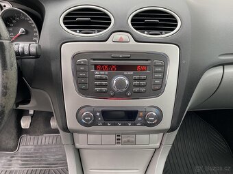 Ford Focus 1.6 i , 74 kW benzín, 2010 - 6