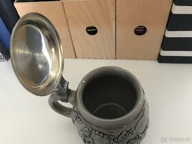 Prodám starožitný korbel - 6
