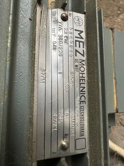 Vratek , elektromotor - 6