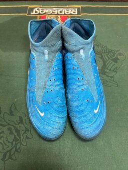 Fotbalové kopačky Nike Phantom Luna 42,5 FG - 6