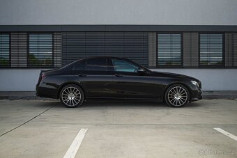 Mercedes-Benz E trieda Sedan 220 d A/T - 6