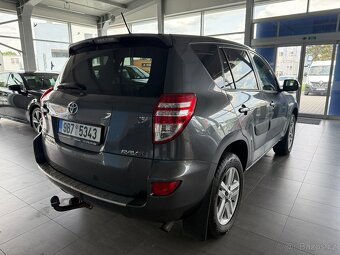 Toyota RAV4 2,2 110kW,4X4,PŮVOD ČR - 6