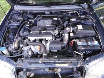Volvo V40 1.8 90kW - 6