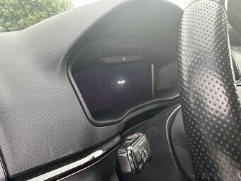 ŠKODA KAROQ SPORTLINE 1.5TSI BENZIN cockpit canton m2021 - 6