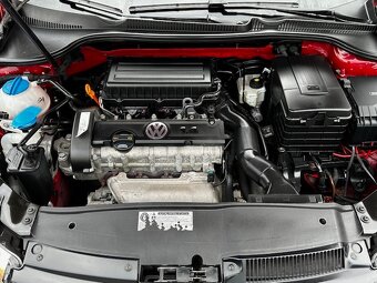 VW Golf VI 1.4i 59kw, r.2010, serviska, rozvody, klima - 6