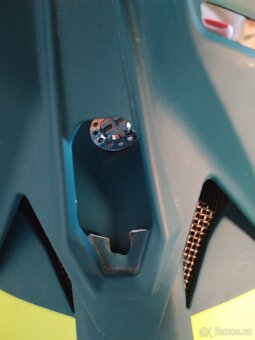 Integrální helma Bluegrass INTOX modrožlutá matná S - 6