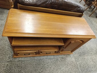 Rustikální komoda, nábytek z masívu - 6