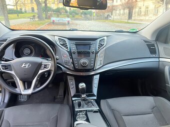 Hyundai i40,130 kW,servisní kniha - 6