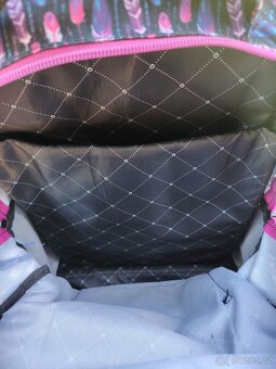 Školní batoh s motivem peří - 6