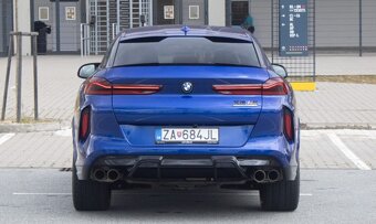BMW X6 M Competition z roku 2021 - 6
