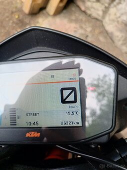 KTM Duke R 690, r. 2017 - 6