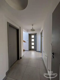 Rodinný dům k pronájmu 202 m2, pozemek 660 m2, Mnichovice - 6