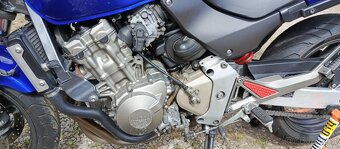 Honda Hornet 600 - 6