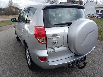 Toyota RAV4 2.0 112kW, 4X4.128Tis/km - 6