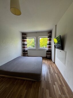 Pronájem pokoje 30m2 v domě v obci Bašť, Praha Východ - 6