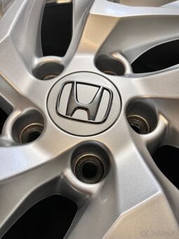 5x114,3 R17 Honda CRV originál alu disky - ET 45 - TOP - 6