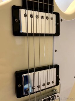 Gibson Firebird Studio 2005 - Arctic White + kufr Gibson - 6