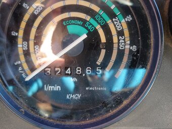 Prodám traktor Zetor 10540 - 6