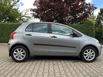 Toyota Yaris 1.3 64kw 47 963km 1.majitel - 6