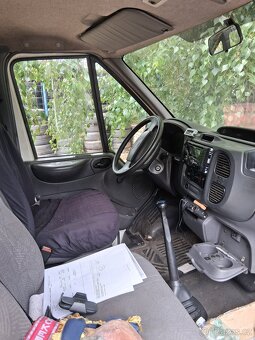 Ford tranzit 2004 - 6