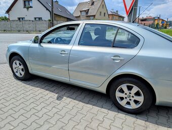 ŠKODA OCTAVIA 1.6MPi 75kW 2010 FACELIFT - 6