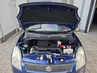 Suzuki Swift - 6