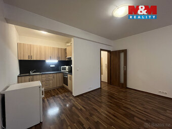 Pronájem bytu 1+kk, 39 m², Zlín, ul. Podlesí II - 6