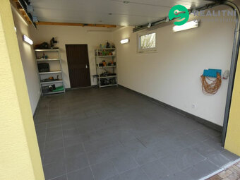 Prodej RD Rajhrad, 5+1, bazén, klimatizace - 6