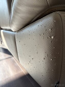 Kožená sedačka s elektrickým výsuvem - 6