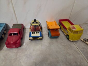 Stará autíčka - 6