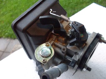 Prodám japonský karburátor HUAYI - 6
